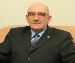 Кремень Марк Аронович